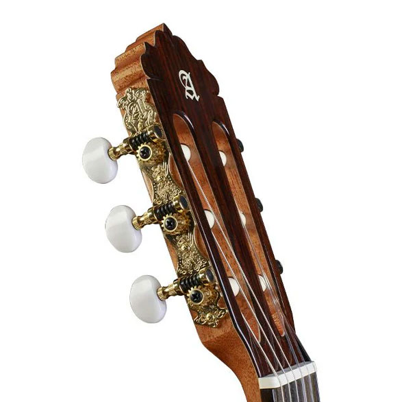 GUITCLAALH114_f.jpg