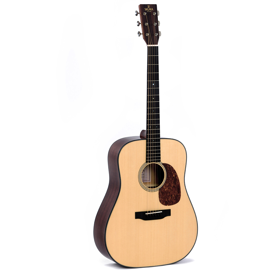 Sigma DM-18 Con funda